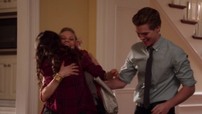 NECESSARY_ROUGHNESS_-_E2X14_THE_FALL_GUY_0039.jpg