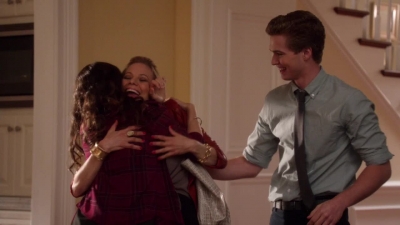 NECESSARY_ROUGHNESS_-_E2X14_THE_FALL_GUY_0043.jpg