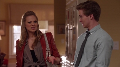 NECESSARY_ROUGHNESS_-_E2X14_THE_FALL_GUY_0058.jpg