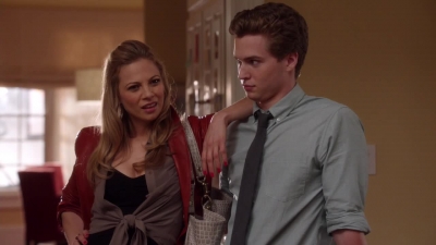 NECESSARY_ROUGHNESS_-_E2X14_THE_FALL_GUY_0119.jpg