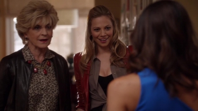 NECESSARY_ROUGHNESS_-_E2X14_THE_FALL_GUY_0156.jpg