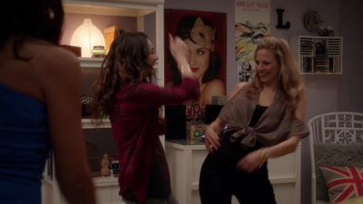 NECESSARY_ROUGHNESS_-_E2X14_THE_FALL_GUY_0230.jpg