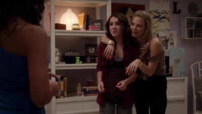 NECESSARY_ROUGHNESS_-_E2X14_THE_FALL_GUY_0327.jpg
