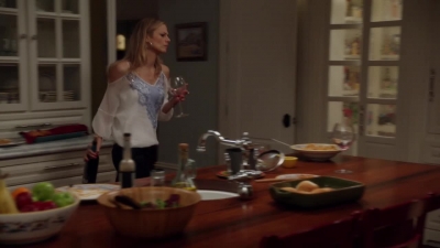 NECESSARY_ROUGHNESS_-_E2X14_THE_FALL_GUY_1032.jpg