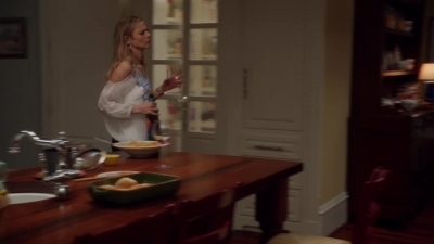 NECESSARY_ROUGHNESS_-_E2X14_THE_FALL_GUY_1038.jpg