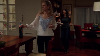 NECESSARY_ROUGHNESS_-_E2X14_THE_FALL_GUY_1050.jpg