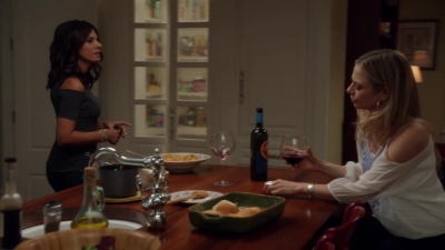 NECESSARY_ROUGHNESS_-_E2X14_THE_FALL_GUY_1064.jpg