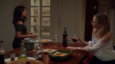 NECESSARY_ROUGHNESS_-_E2X14_THE_FALL_GUY_1065.jpg