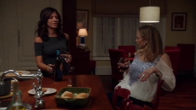 NECESSARY_ROUGHNESS_-_E2X14_THE_FALL_GUY_1088.jpg