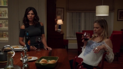 NECESSARY_ROUGHNESS_-_E2X14_THE_FALL_GUY_1160.jpg