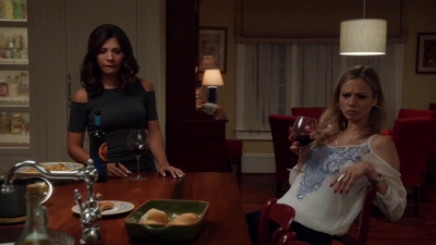 NECESSARY_ROUGHNESS_-_E2X14_THE_FALL_GUY_1161.jpg