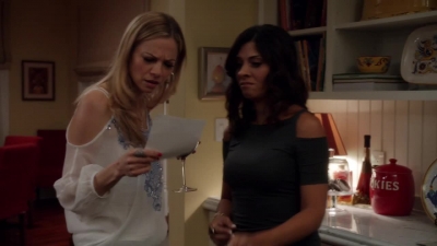 NECESSARY_ROUGHNESS_-_E2X14_THE_FALL_GUY_1189.jpg