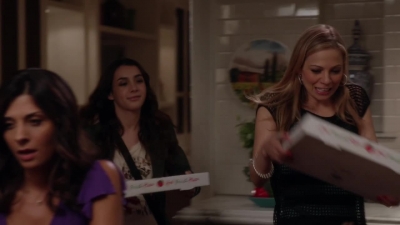 NECESSARY_ROUGHNESS_-_E2X14_THE_FALL_GUY_1234.jpg
