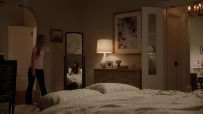 NECESSARY_ROUGHNESS_-_E2X14_THE_FALL_GUY_1265.jpg