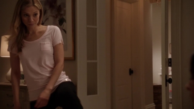 NECESSARY_ROUGHNESS_-_E2X14_THE_FALL_GUY_1281.jpg