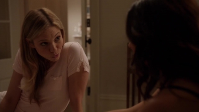 NECESSARY_ROUGHNESS_-_E2X14_THE_FALL_GUY_1407.jpg