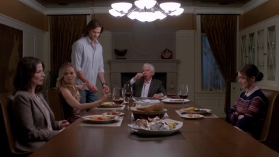 SUPERNATURAL_-_E8X14_TRIAL_AND_ERROR_0354.jpg