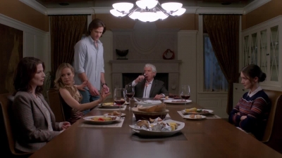 SUPERNATURAL_-_E8X14_TRIAL_AND_ERROR_0356.jpg
