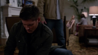SUPERNATURAL_-_E8X14_TRIAL_AND_ERROR_0892.jpg