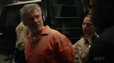 THE_ROOKIE_-_E1X15_MANHUNT_030.jpg