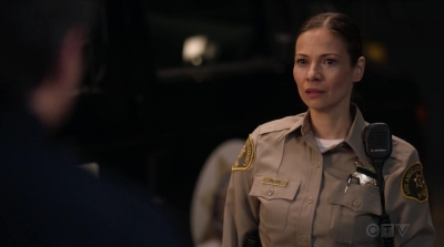 THE_ROOKIE_-_E1X15_MANHUNT_078.jpg