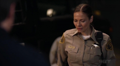 THE_ROOKIE_-_E1X15_MANHUNT_132.jpg