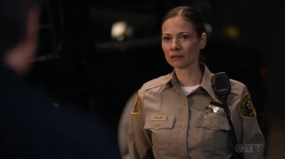 THE_ROOKIE_-_E1X15_MANHUNT_136.jpg