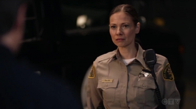 THE_ROOKIE_-_E1X15_MANHUNT_140.jpg