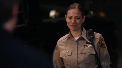 THE_ROOKIE_-_E1X15_MANHUNT_155.jpg
