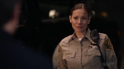 THE_ROOKIE_-_E1X15_MANHUNT_178.jpg