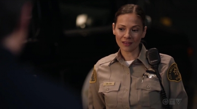 THE_ROOKIE_-_E1X15_MANHUNT_192.jpg