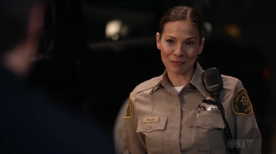 THE_ROOKIE_-_E1X15_MANHUNT_198.jpg