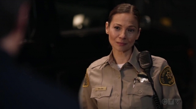 THE_ROOKIE_-_E1X15_MANHUNT_209.jpg