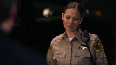 THE_ROOKIE_-_E1X15_MANHUNT_212.jpg