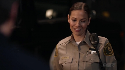 THE_ROOKIE_-_E1X15_MANHUNT_219.jpg
