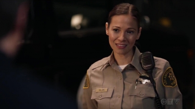 THE_ROOKIE_-_E1X15_MANHUNT_222.jpg