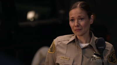 THE_ROOKIE_-_E1X15_MANHUNT_244.jpg