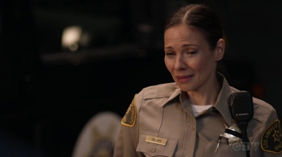THE_ROOKIE_-_E1X15_MANHUNT_246.jpg
