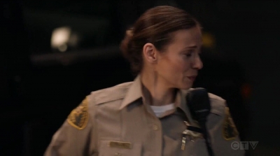 THE_ROOKIE_-_E1X15_MANHUNT_252.jpg