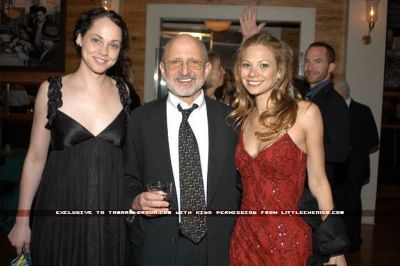 Fiona Dourif, Unknown & Tamara
