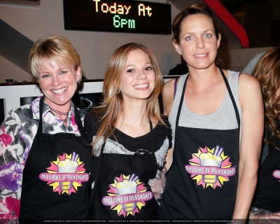 03262011_-_DAYS_OF_OUR_LIVES_45TH_ANNIVERSARY_MILKSHAKE_LAUNCH_09.jpg