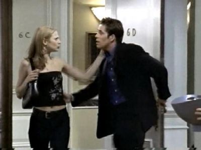 Off_Centre_1X01_Lets_Meet_Mike_and_Euan023.jpg