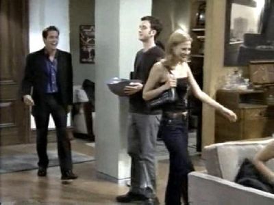 Off_Centre_1X01_Lets_Meet_Mike_and_Euan044.jpg