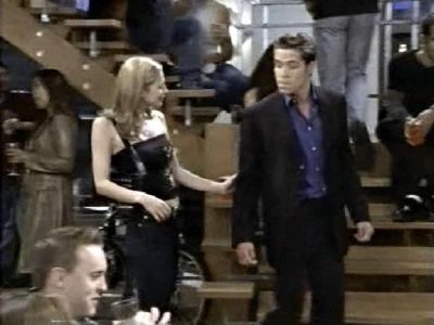 Off_Centre_1X01_Lets_Meet_Mike_and_Euan055.jpg