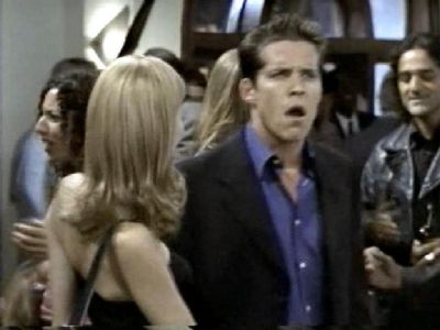 Off_Centre_1X01_Lets_Meet_Mike_and_Euan060.jpg