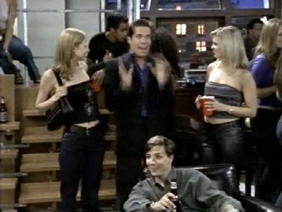Off_Centre_1X01_Lets_Meet_Mike_and_Euan069.jpg