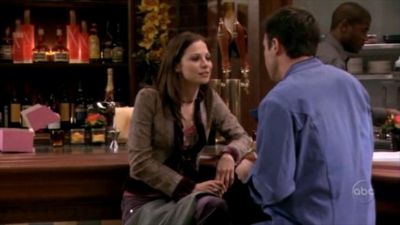 FREDDIE_-_E1X05_THE_WAR_OF_THE_ROSE_427.jpg