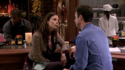 FREDDIE_-_E1X05_THE_WAR_OF_THE_ROSE_468.jpg