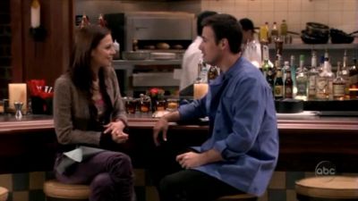 FREDDIE_-_E1X05_THE_WAR_OF_THE_ROSE_490.jpg