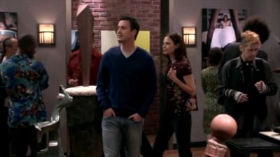 FREDDIE_-_E1X05_THE_WAR_OF_THE_ROSE_570.jpg